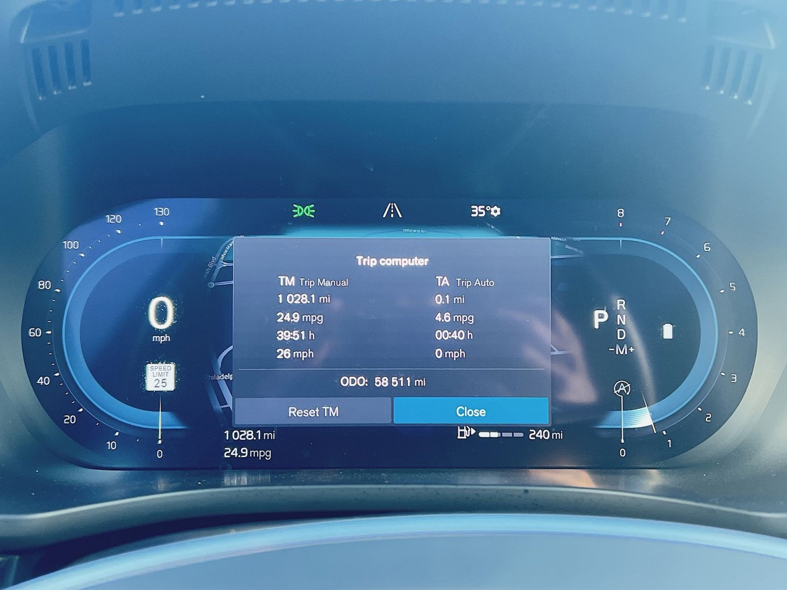 Certified 2022 Volvo XC60 B5 Momentum image 17