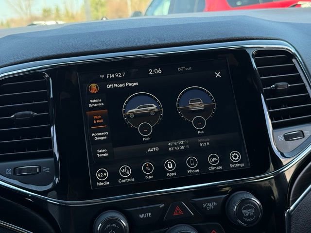 Used 2019 Jeep Grand Cherokee Limited AWD/4WD image 26