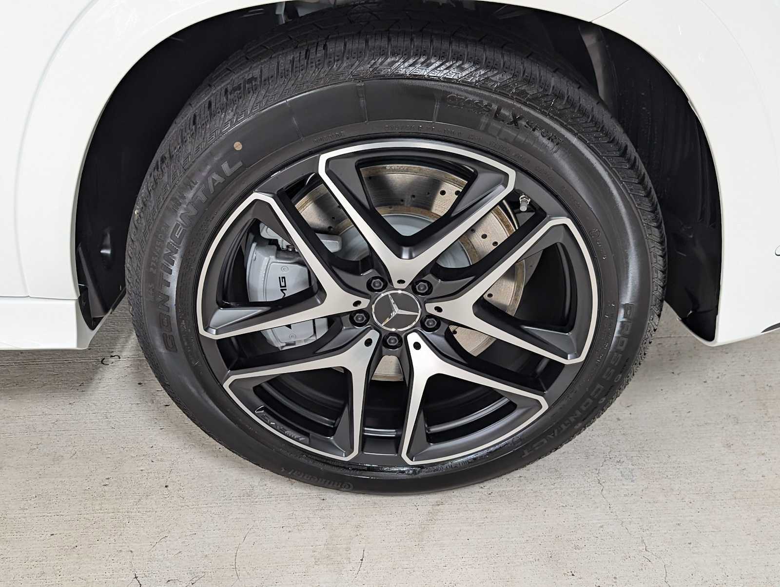 New 2025 Mercedes-Benz GLE 53 AMG AMG GLE 53 image 9