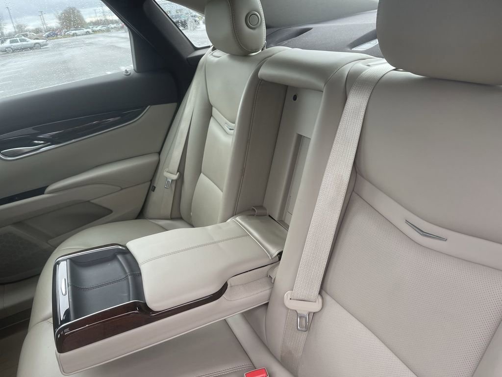 Used 2016 Cadillac XTS Luxury w/ Driver Awareness Package image 28