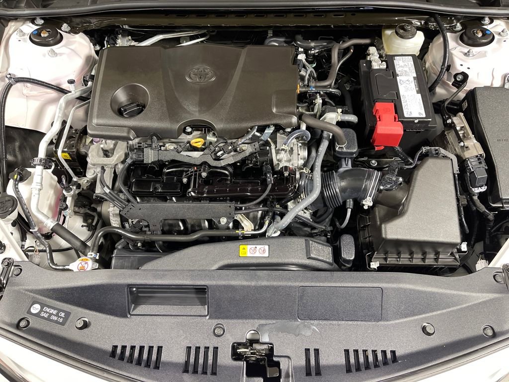 Used 2023 Toyota Camry SE image 10