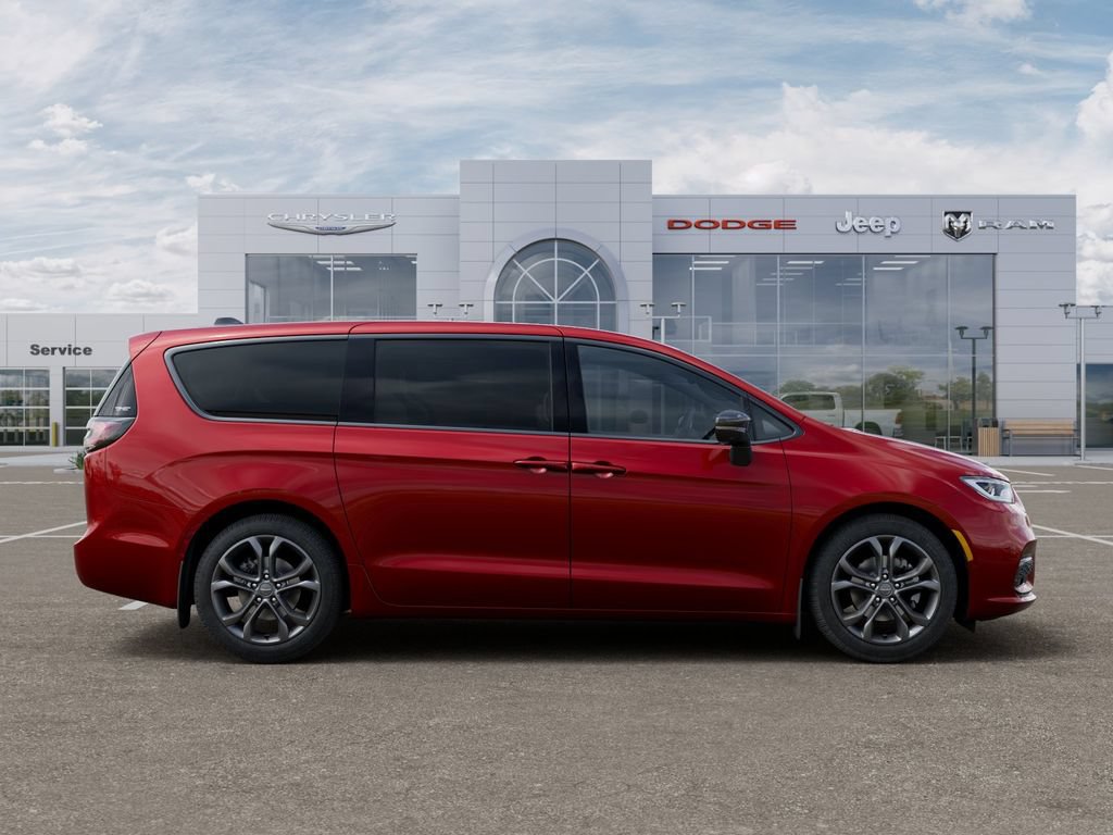 New 2026 Chrysler Pacifica Select FWD image 21
