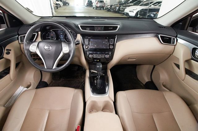 Used 2016 Nissan Rogue SL w/ SL Premium Package AWD/4WD image 6