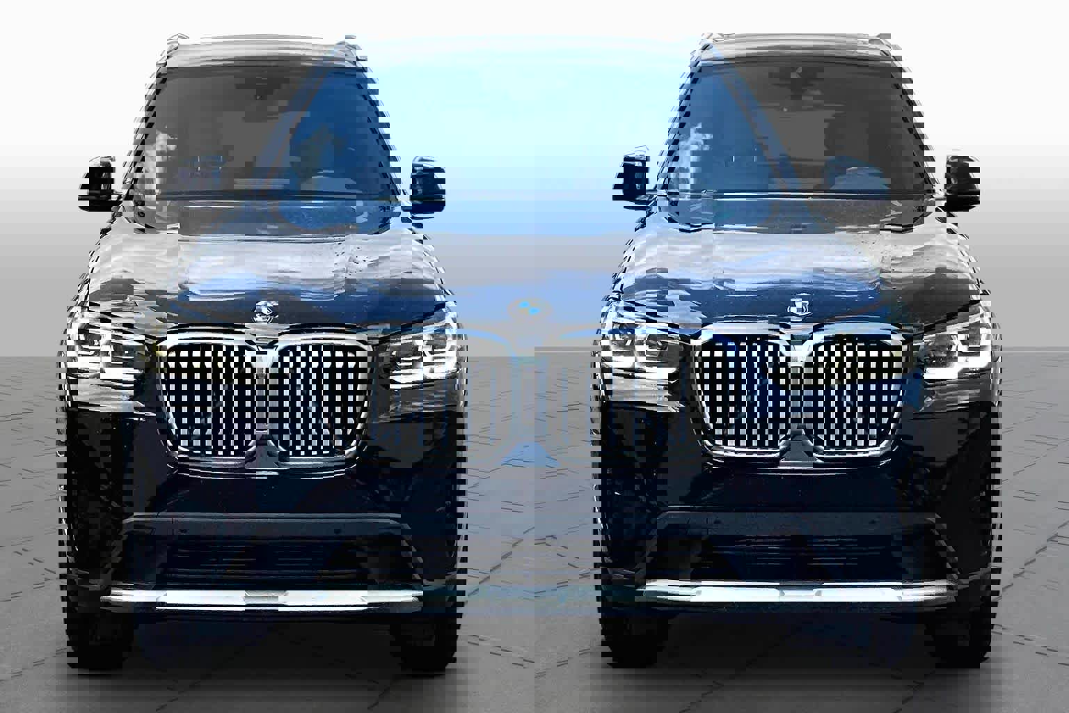 Certified 2022 BMW X3 sDrive30i image 3