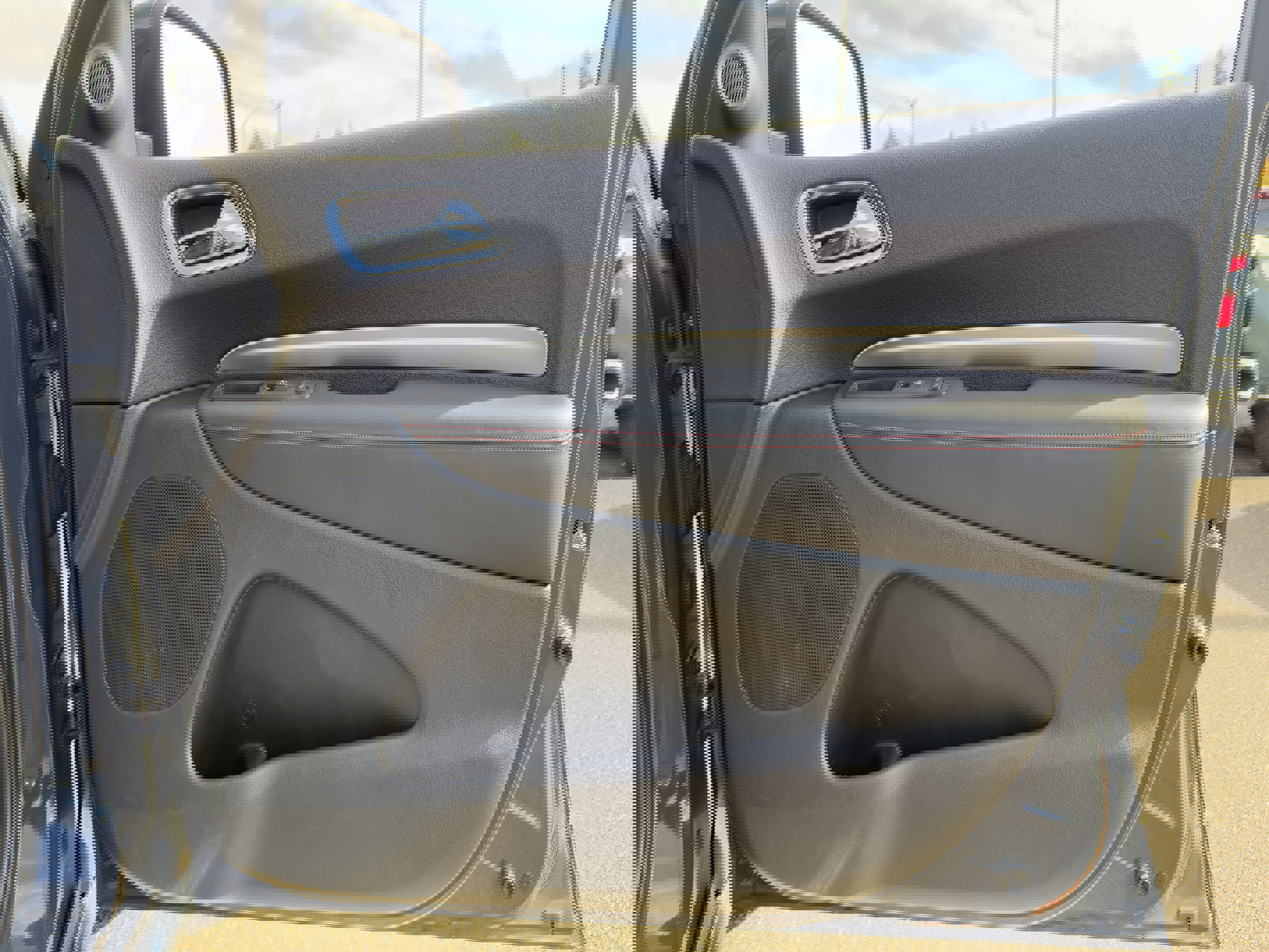 Used 2017 Dodge Durango R/T image 22