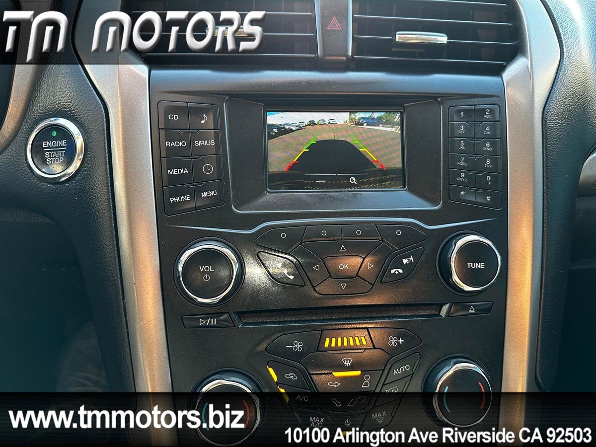 Used 2018 Ford Fusion SE image 8