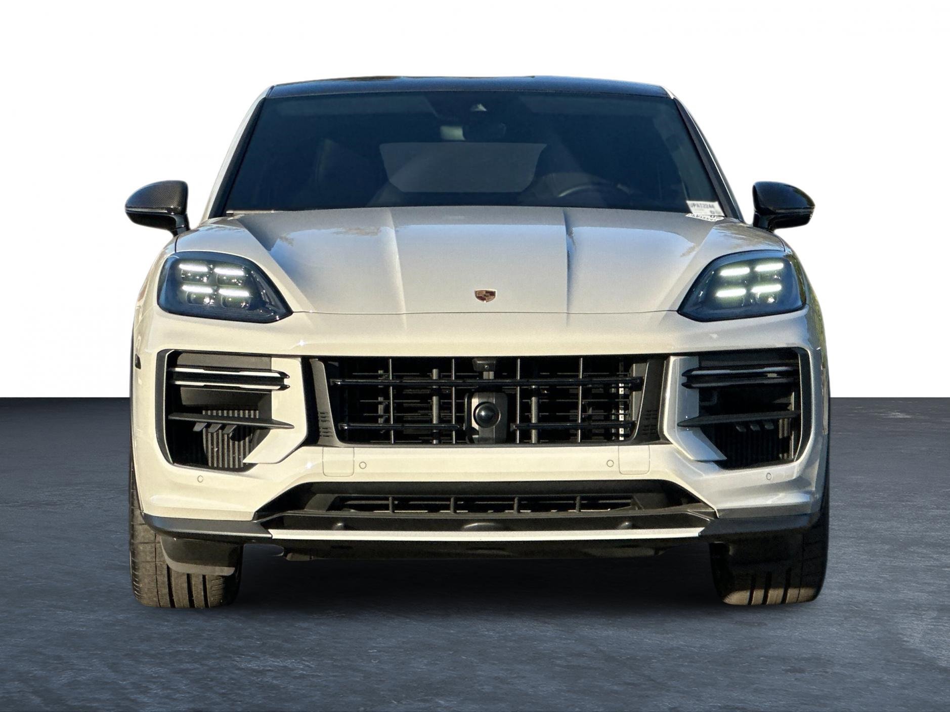 Used 2024 Porsche Cayenne Turbo GT image 10