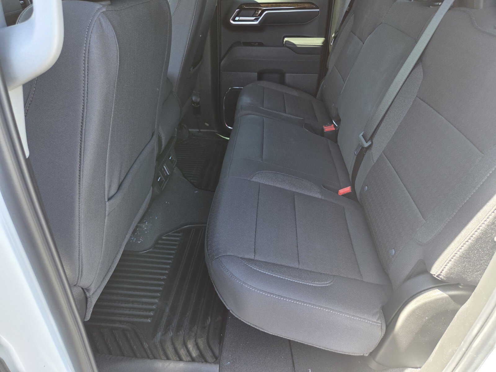 New 2025 GMC Sierra 1500 Elevation image 7