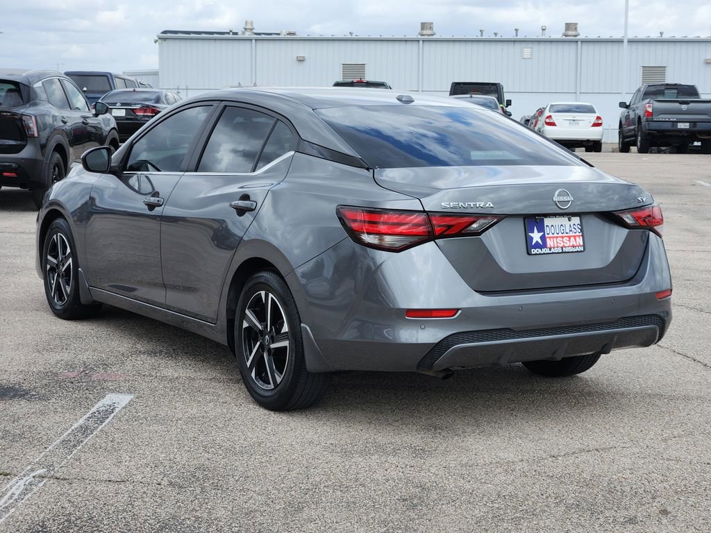 Used 2024 Nissan Sentra SV image 4