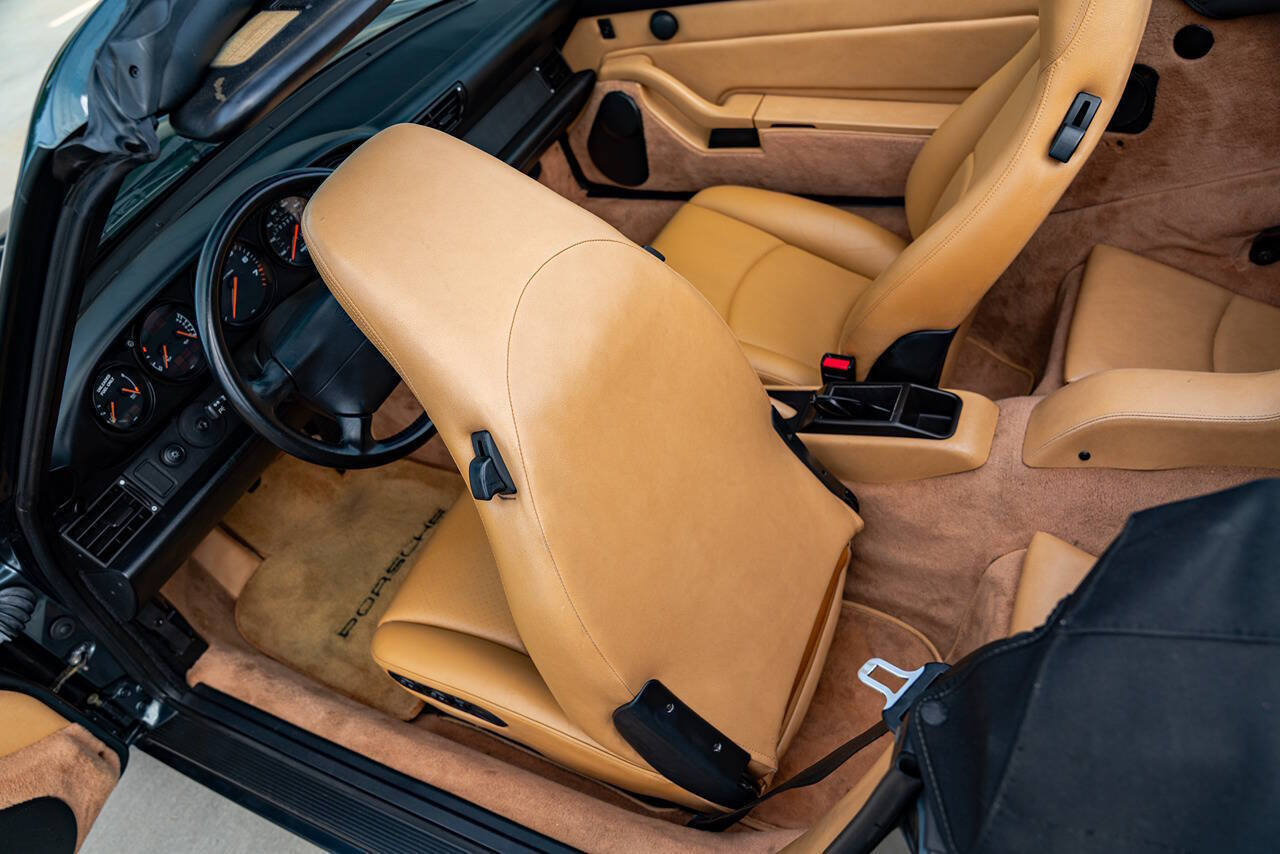 Used 1995 Porsche 911 Cabriolet image 69
