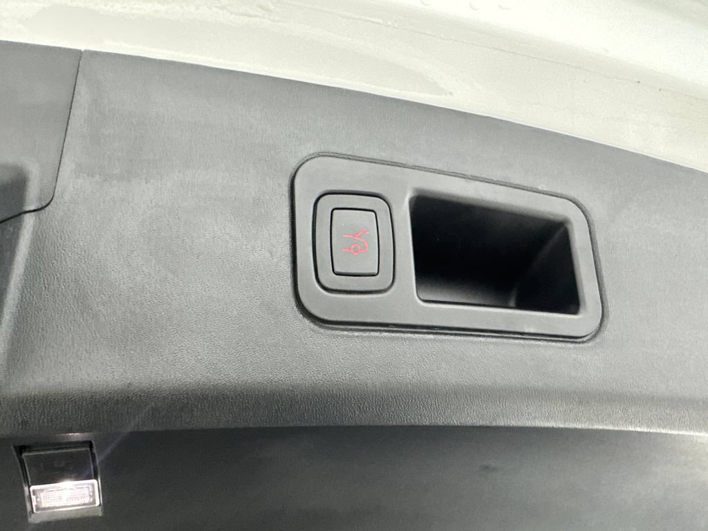 Used 2021 Tesla Model S Long Range AWD/4WD image 79