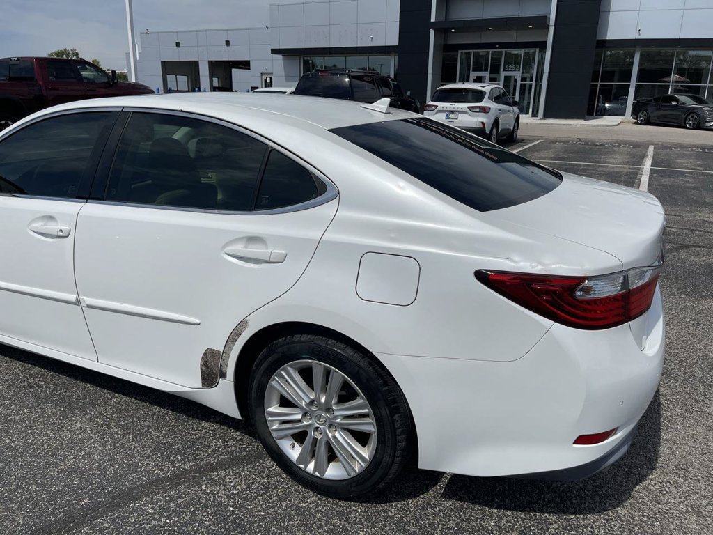 Used 2013 Lexus ES 350 w/ Premium Pkg FWD image 13