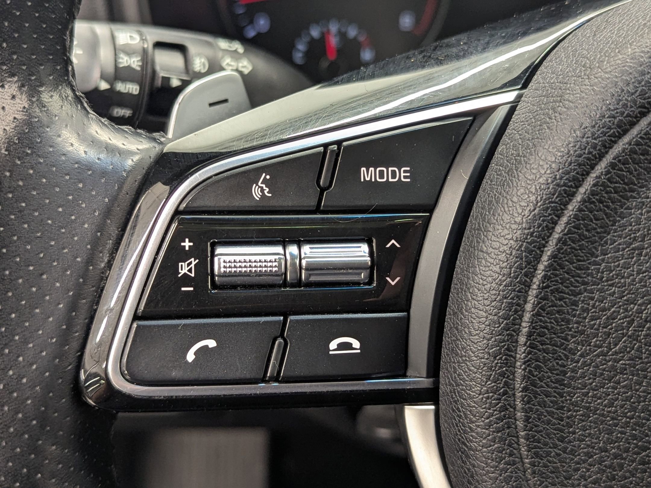 Used 2020 Kia Sportage SX image 13