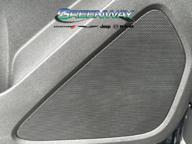 Used 2023 Chevrolet Equinox LS w/ LPO, Floor Liner Package AWD/4WD image 19