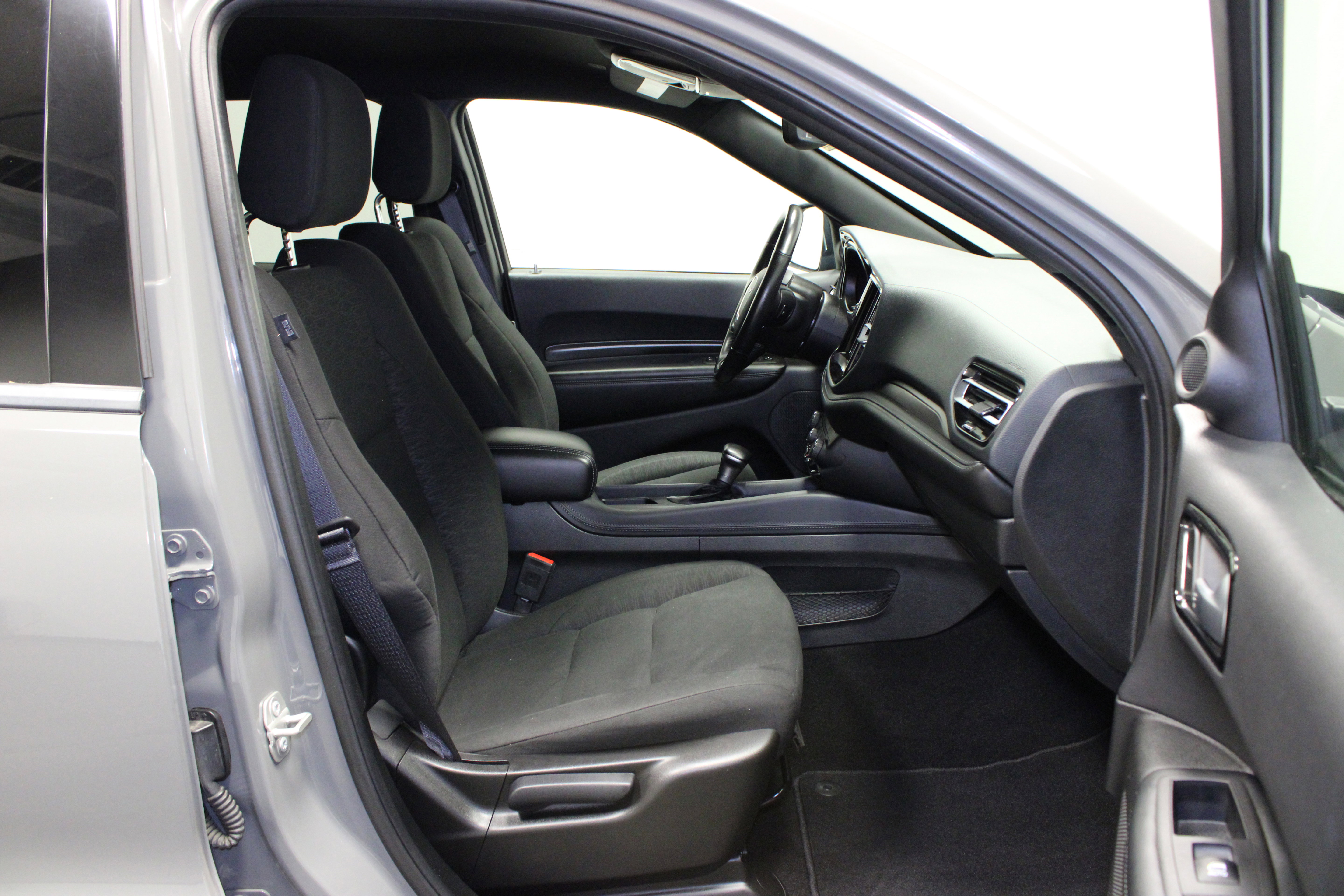 Used 2024 Dodge Durango SXT w/ 3rd Row Seating Group RWD image 15