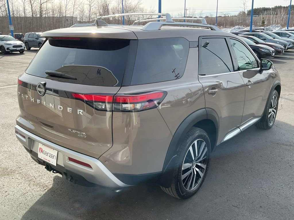 Used 2024 Nissan Pathfinder Platinum AWD/4WD image 5