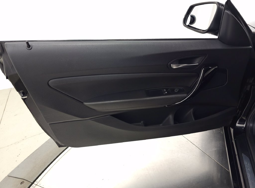 Used 2018 BMW 230i Coupe RWD image 11
