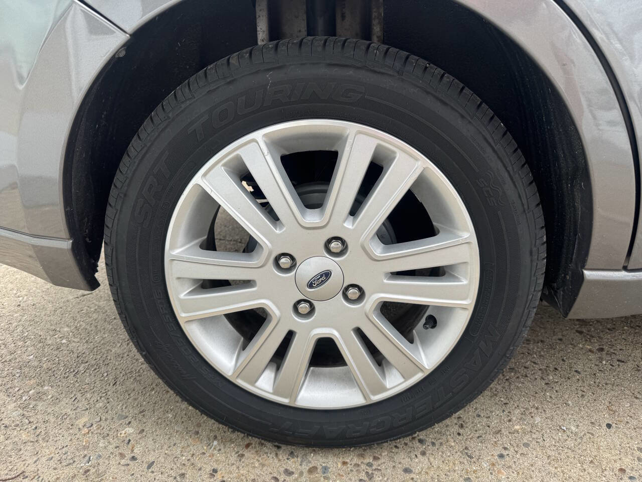 Used 2011 Ford Focus SEL w/ 301A Rapid Spec Order Code FWD image 25