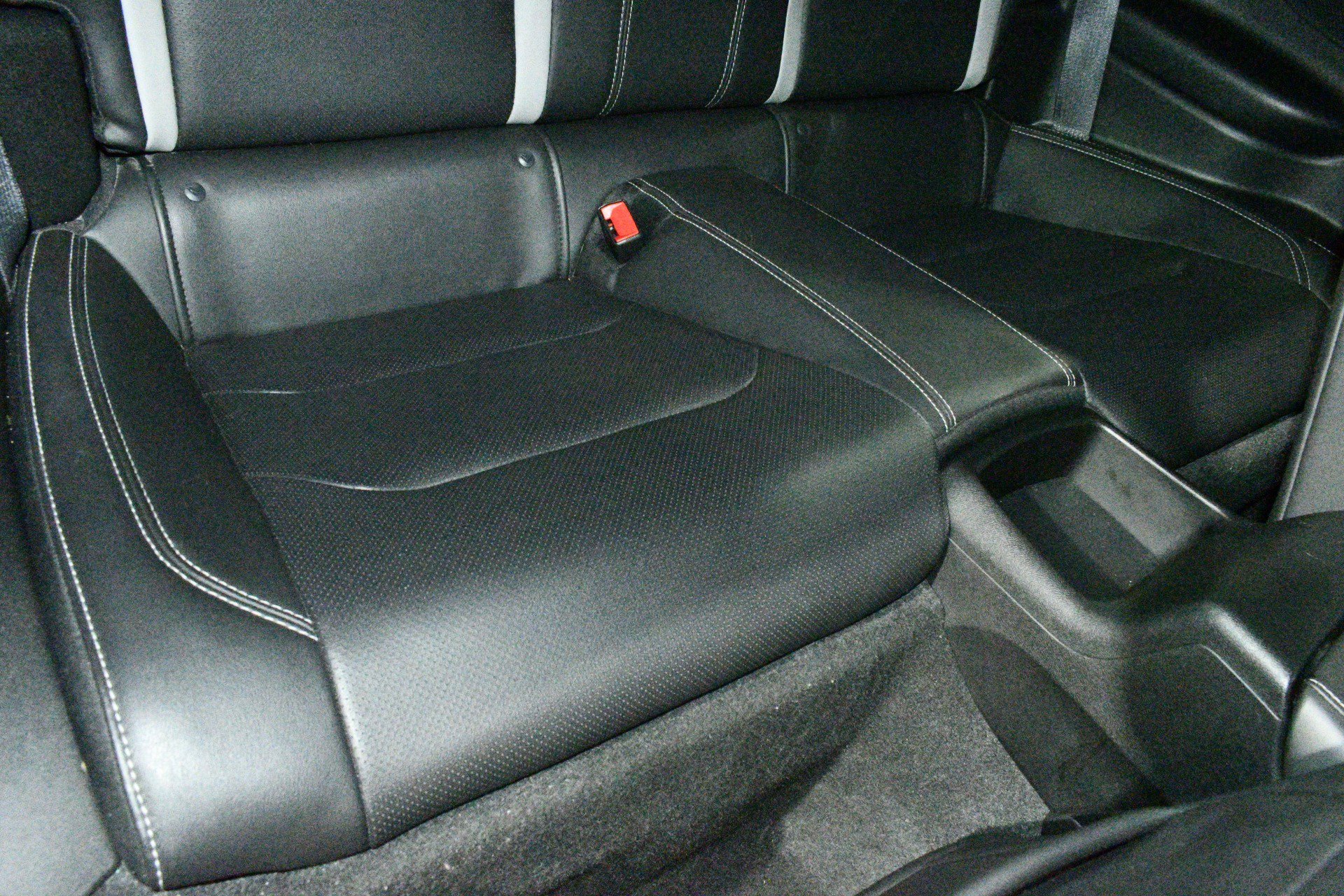 Used 2019 Chevrolet Camaro SS image 20