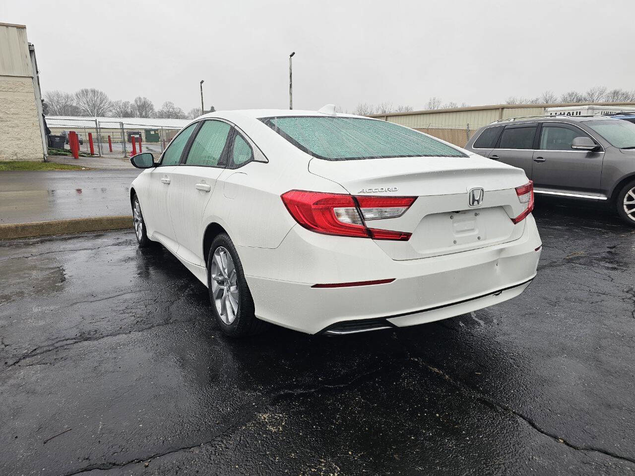 Used 2018 Honda Accord LX image 8