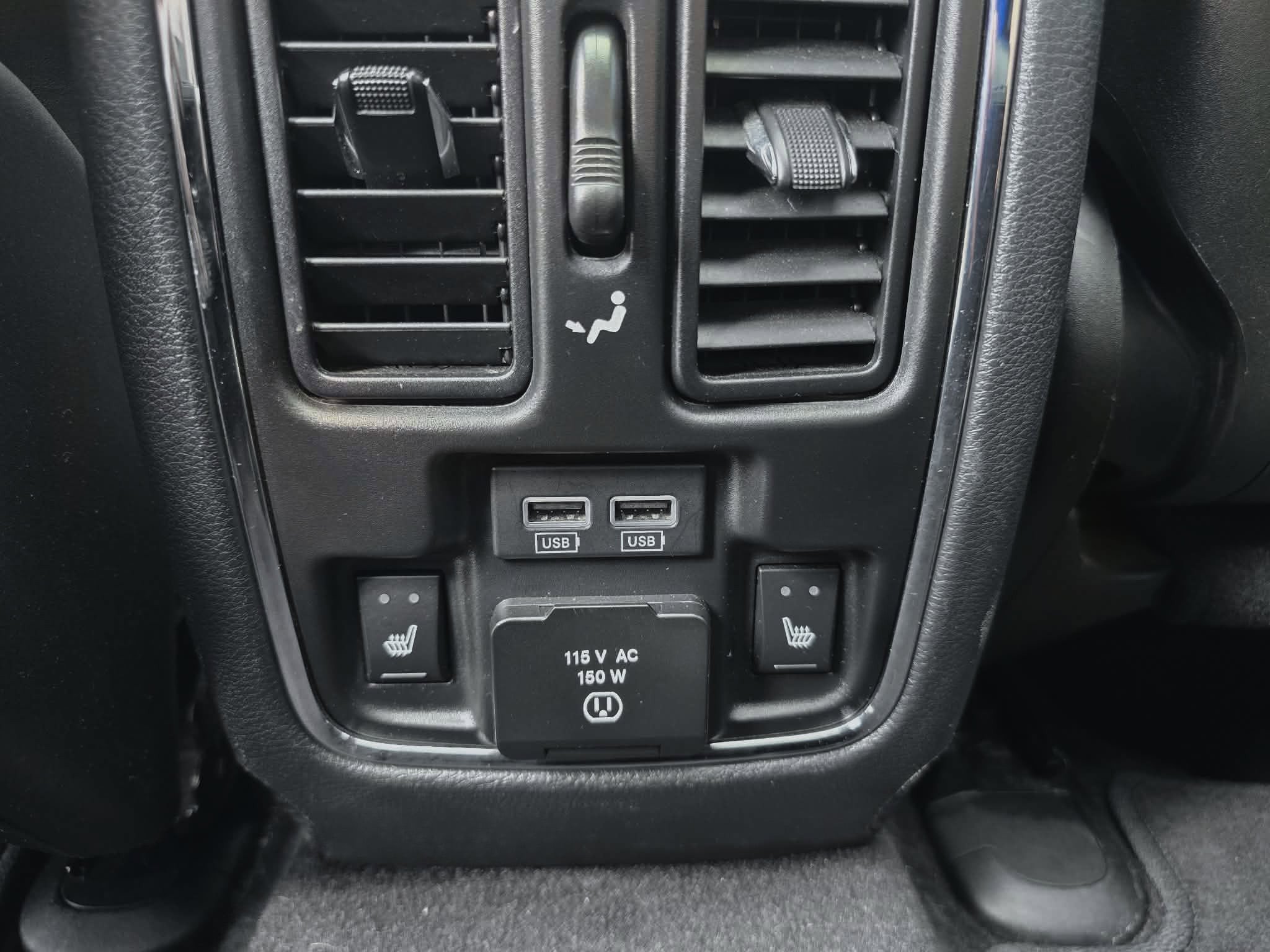 Used 2016 Jeep Grand Cherokee High Altitude AWD/4WD image 16