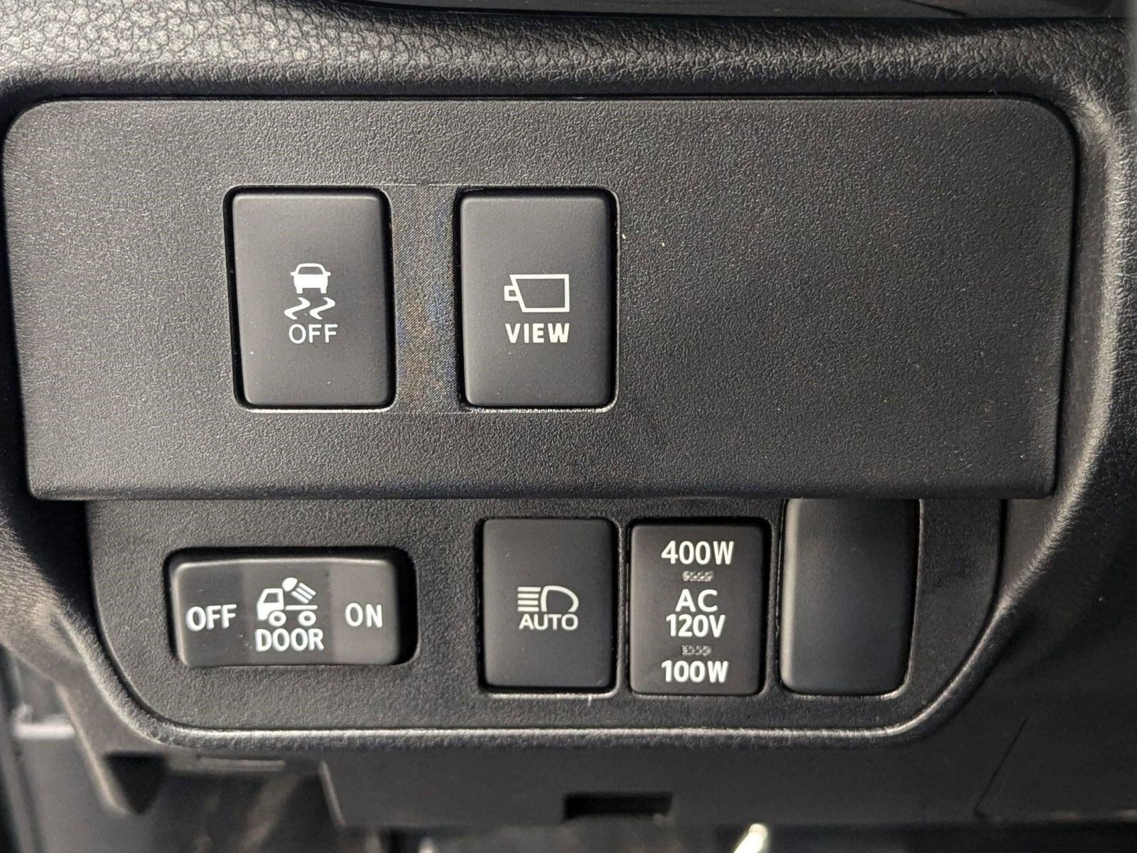 Used 2023 Toyota Tacoma TRD Off-Road image 15