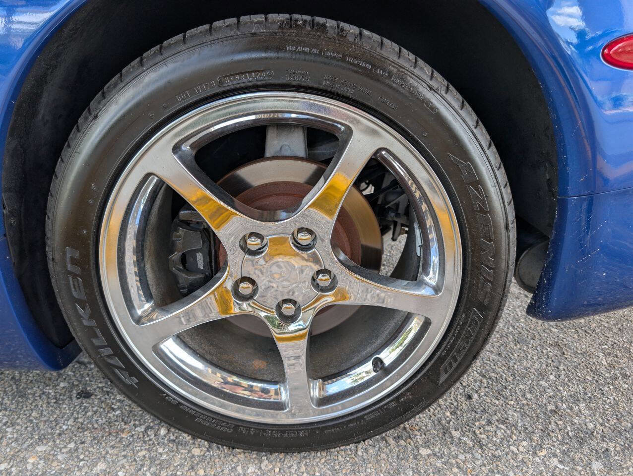 Used 2002 Chevrolet Corvette Convertible image 27