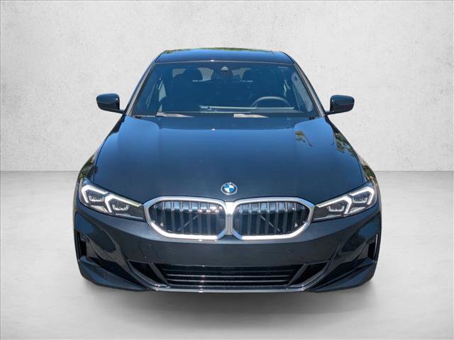 Used 2025 BMW 330i xDrive Sedan AWD/4WD image 2