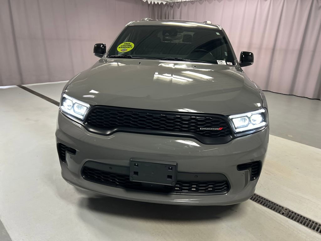 Used 2025 Dodge Durango GT image 2