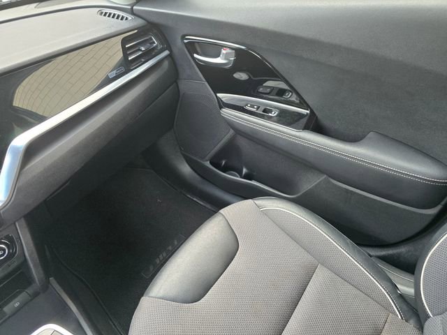 Used 2022 Kia Niro EX w/ Cold Weather Package image 20