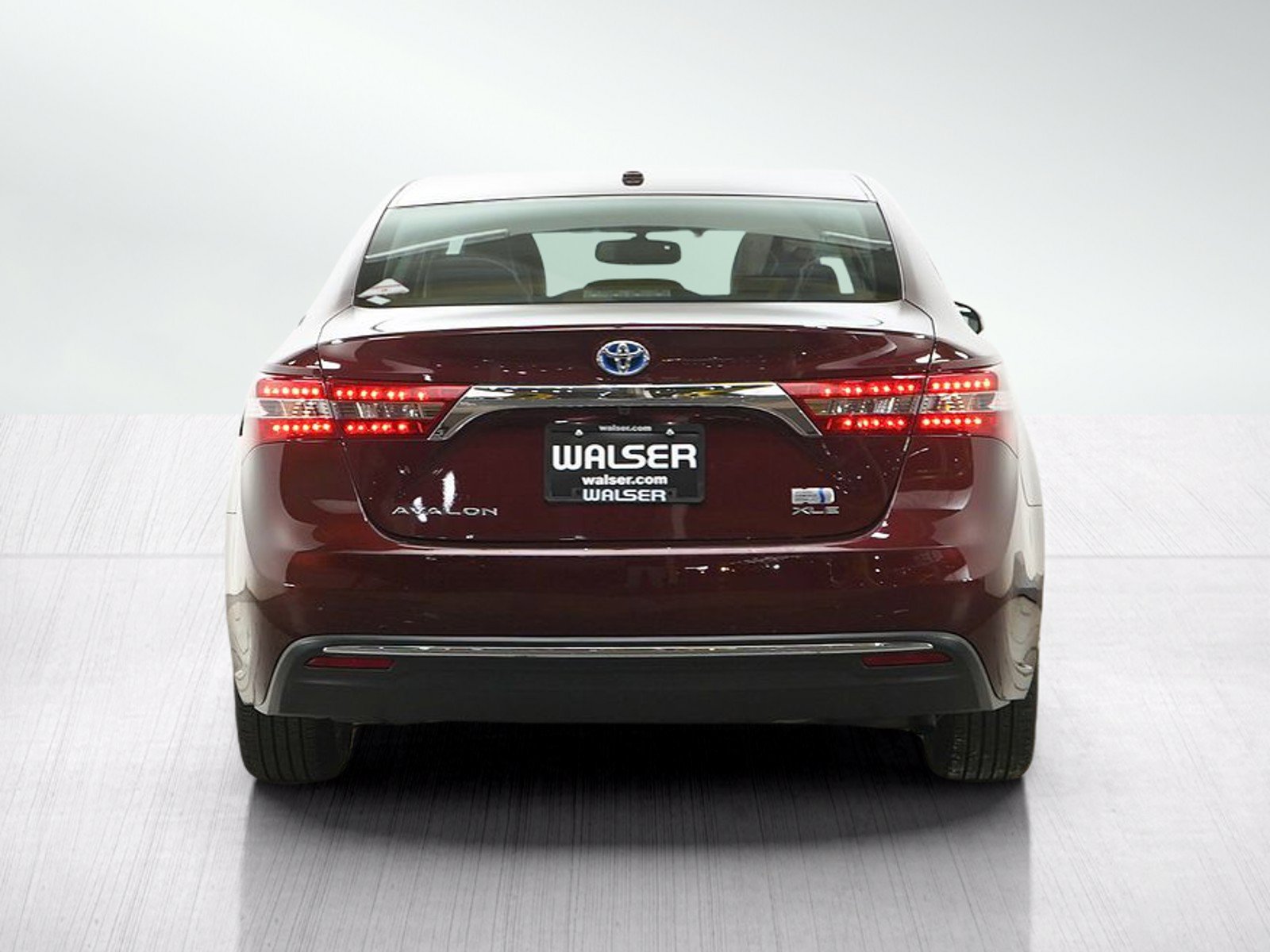 Used 2016 Toyota Avalon XLE Premium FWD image 5
