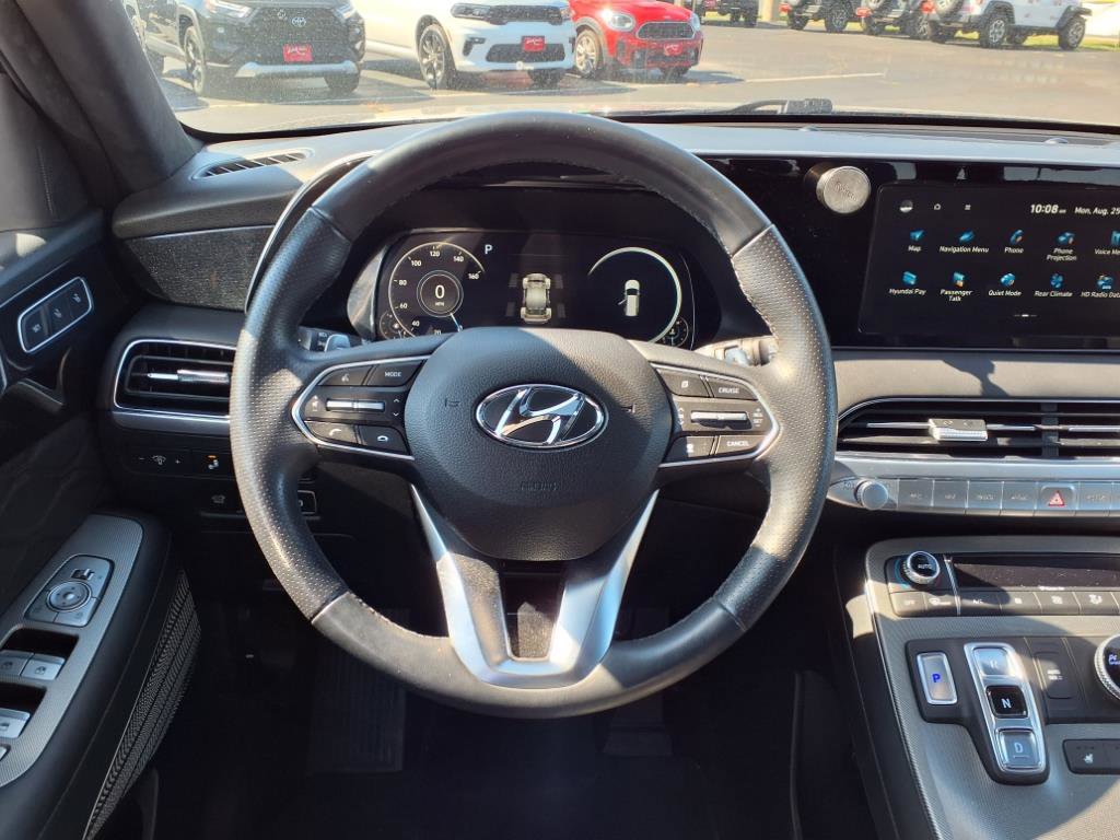 Used 2022 Hyundai Palisade Calligraphy image 14