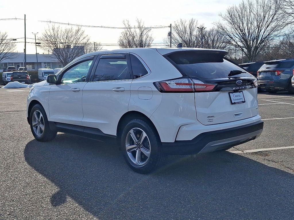 Used 2024 Ford Edge SEL w/ Convenience Package image 7