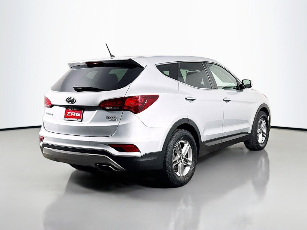 Used 2018 Hyundai Santa Fe Sport AWD/4WD image 5