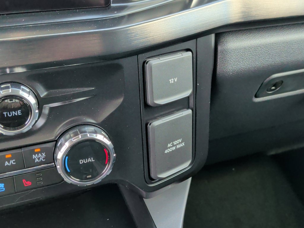 New 2027 Ford F250 Lariat w/ Tremor Off-Road Package AWD/4WD image 31