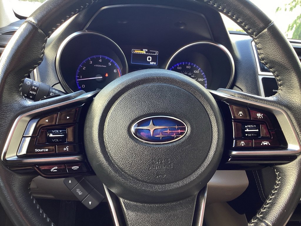 Used 2019 Subaru Outback 2.5i Limited AWD/4WD image 18