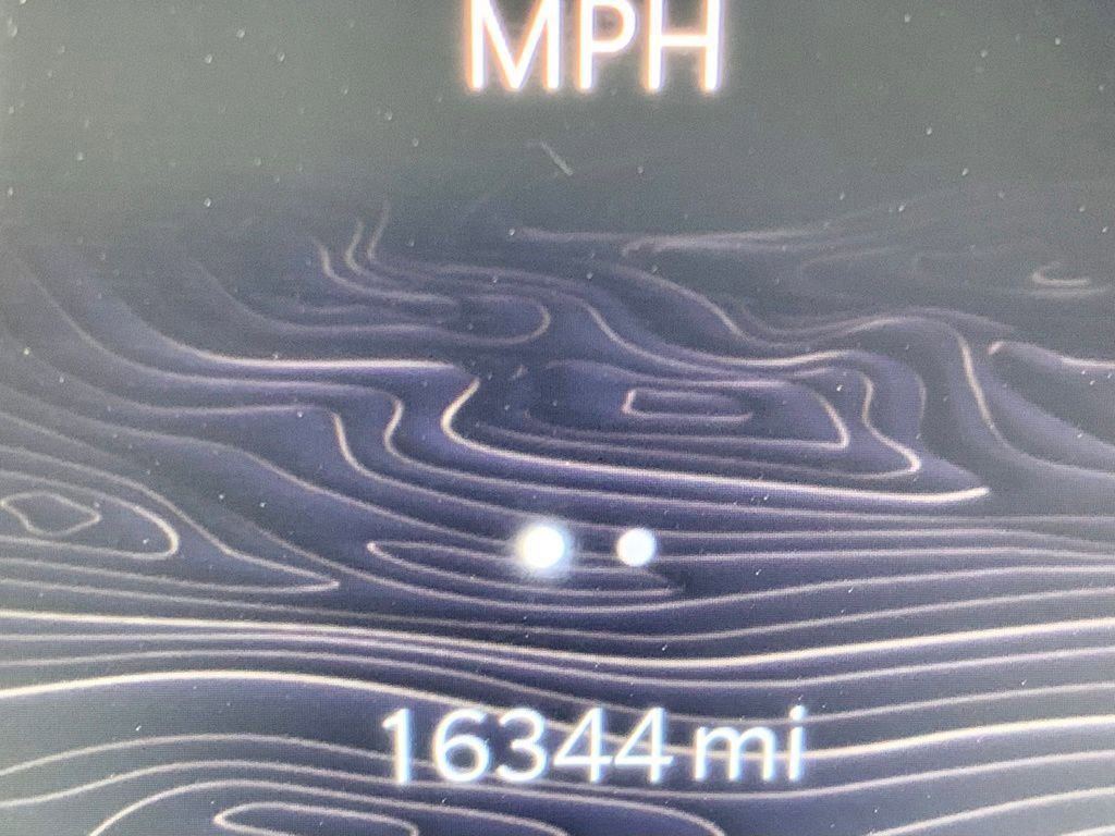 Used 2025 Jeep Wagoneer Series II w/ 8-Passenger Seating Package image 19