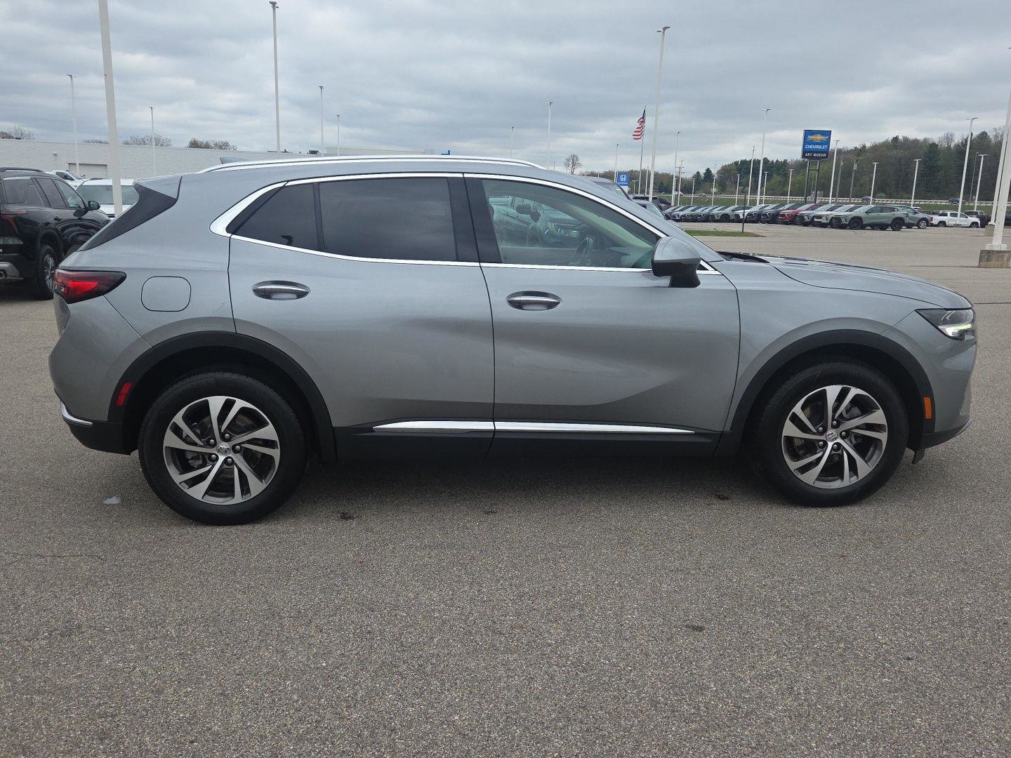 Used 2023 Buick Envision Essence FWD image 7