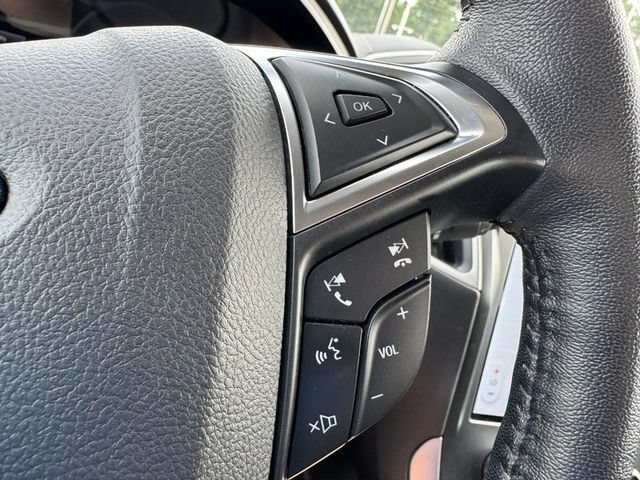 Used 2022 Ford Edge SEL w/ Convenience Package AWD/4WD image 17