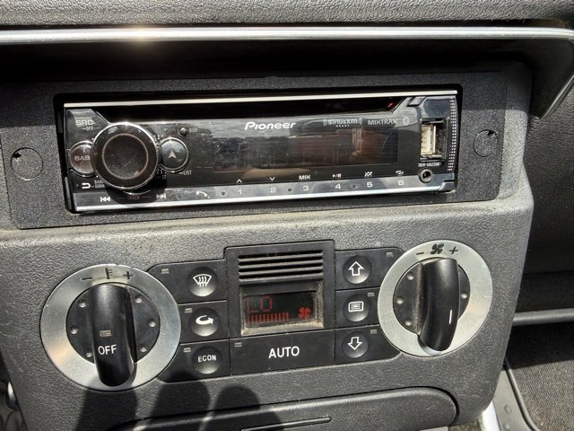 Used 2002 Audi TT 1.8T image 15