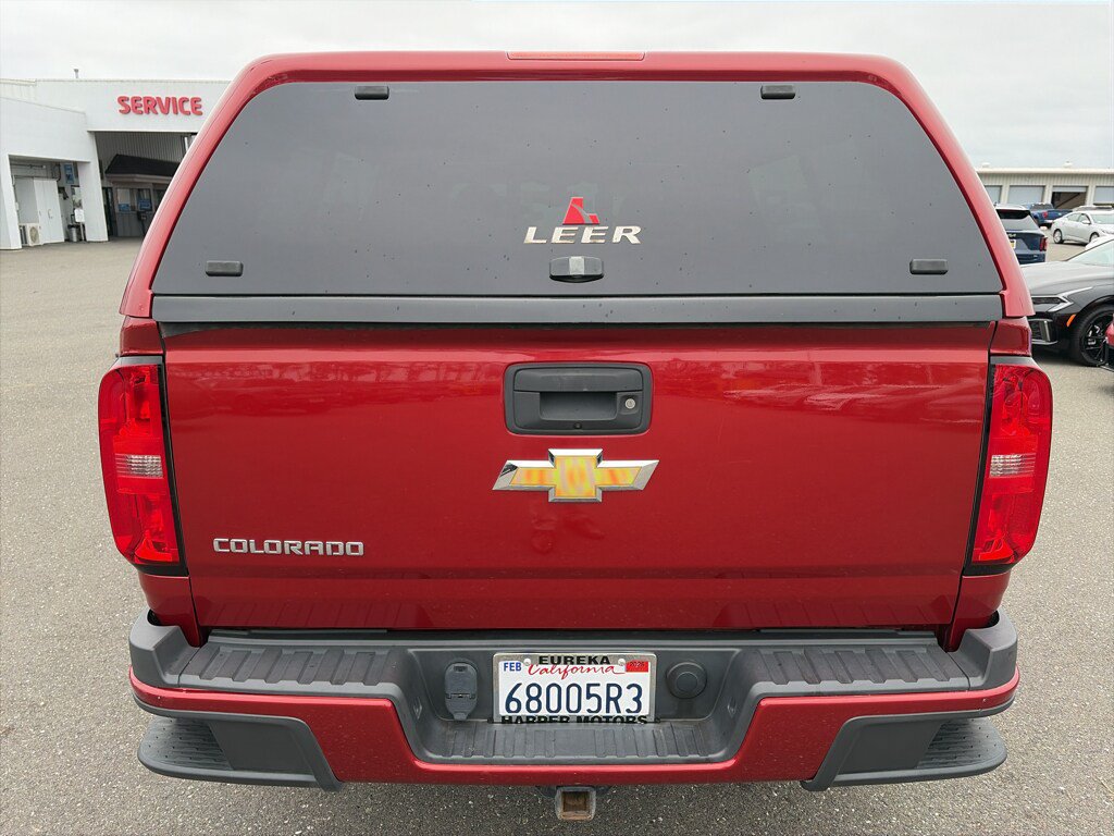 Used 2016 Chevrolet Colorado Z71 AWD/4WD image 4