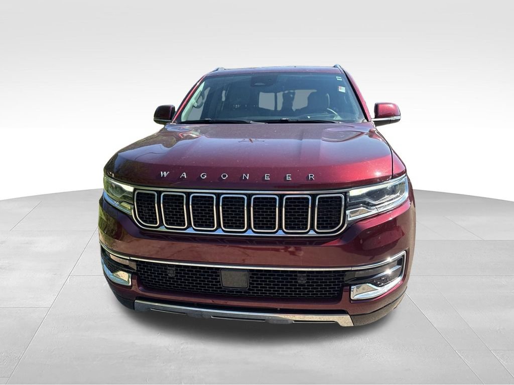Used 2022 Jeep Wagoneer Series III w/ Flexible Seating Group AWD/4WD image 2