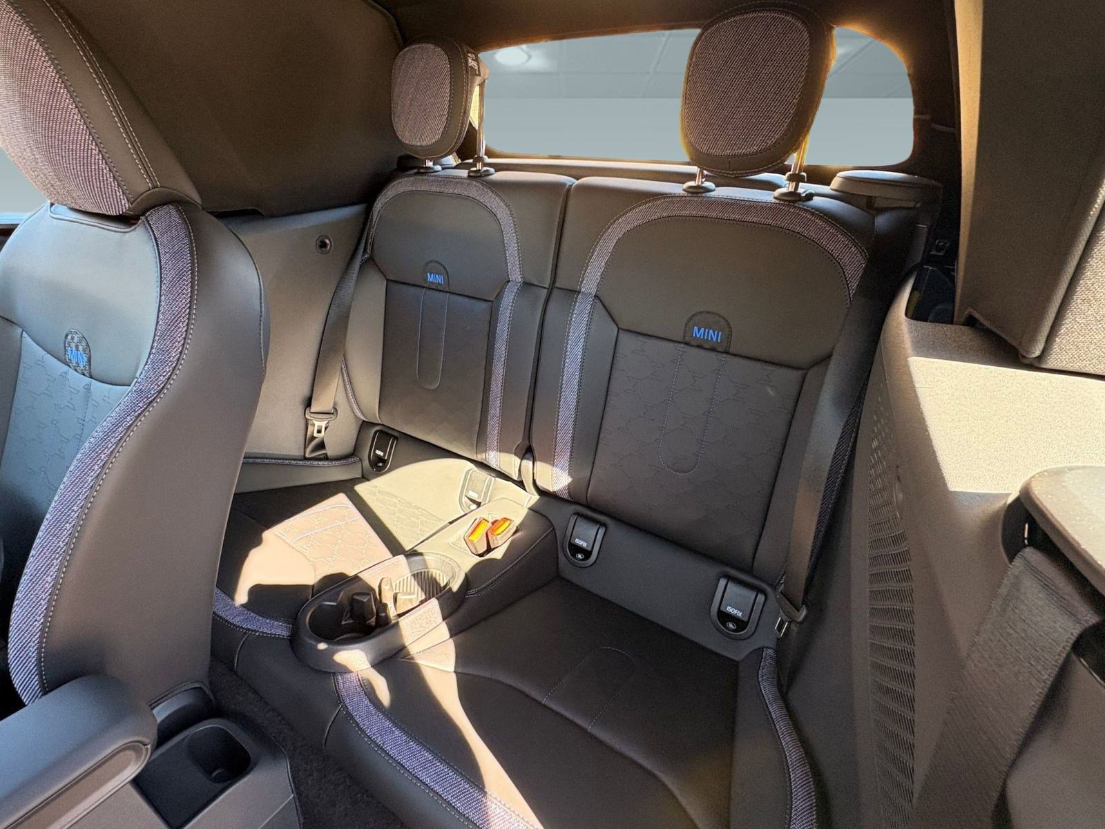 New 2026 MINI Cooper S image 23