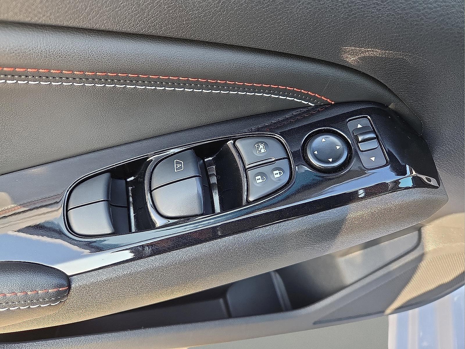 Used 2023 Nissan Altima 2.5 SR w/ SR Premium Package image 15