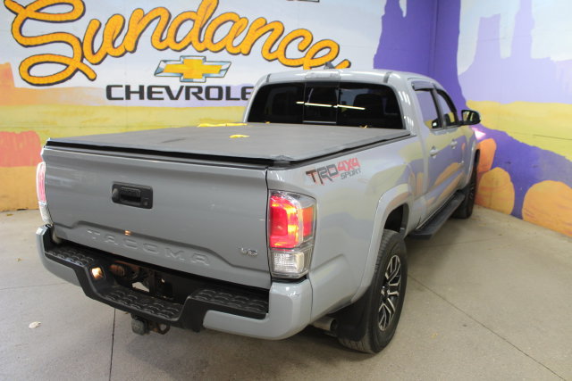 Used 2021 Toyota Tacoma TRD Sport AWD/4WD image 8