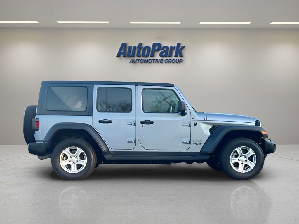Used 2018 Jeep Wrangler Unlimited Sport S AWD/4WD image 9