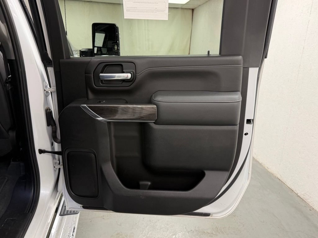 Used 2021 Chevrolet Silverado 3500 LTZ w/ LTZ Premium Package AWD/4WD image 12