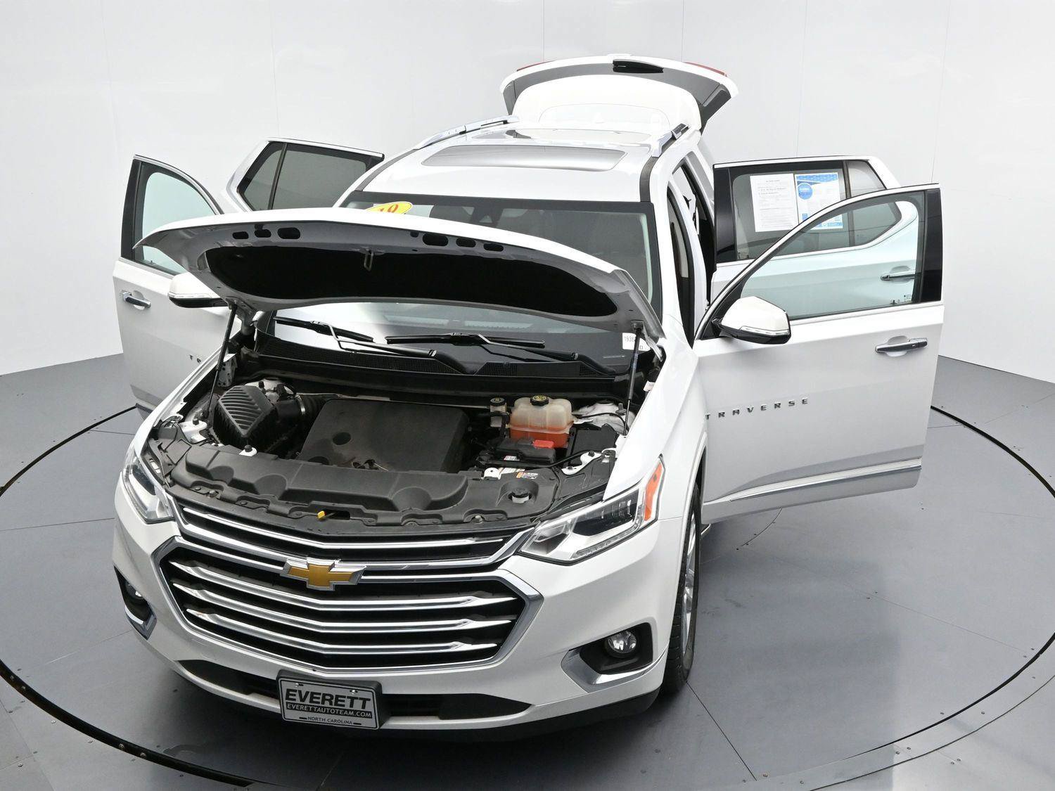 Used 2019 Chevrolet Traverse High Country w/ LPO, Floor Liner Package AWD/4WD image 53