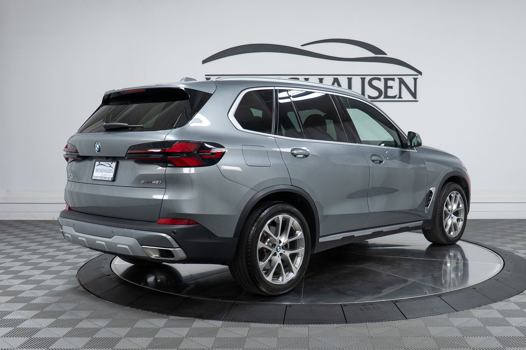 Used 2024 BMW X5 xDrive40i w/ Premium Package AWD/4WD image 5