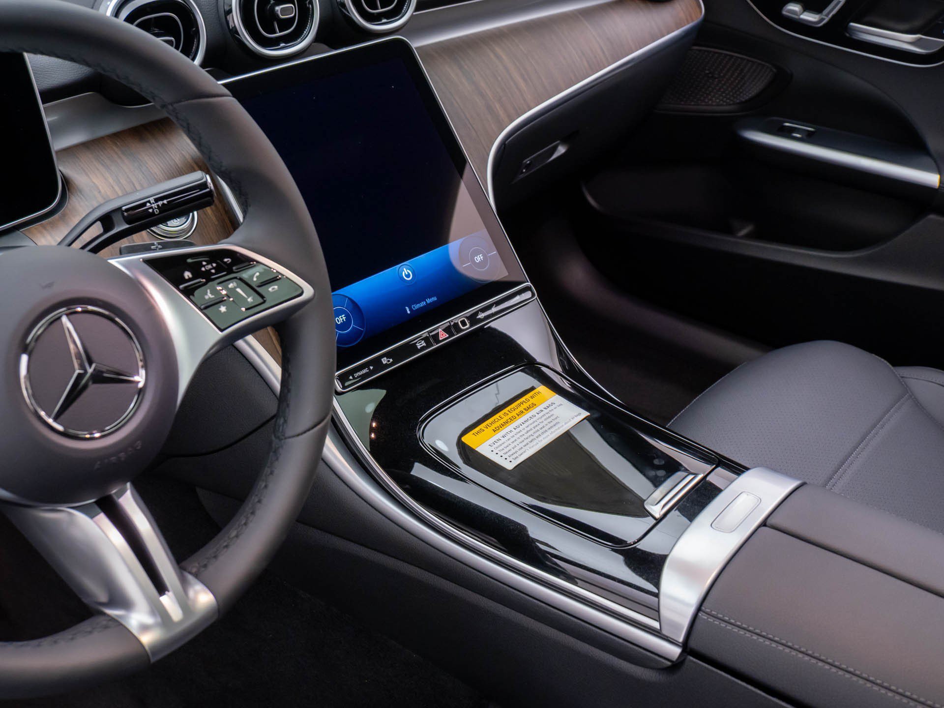 New 2026 Mercedes-Benz C 300 4MATIC Sedan image 11